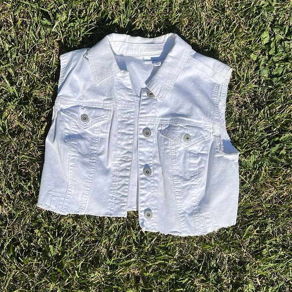🕊️ Denim Jean Vest White 🕊️ - Picture 2 of 4